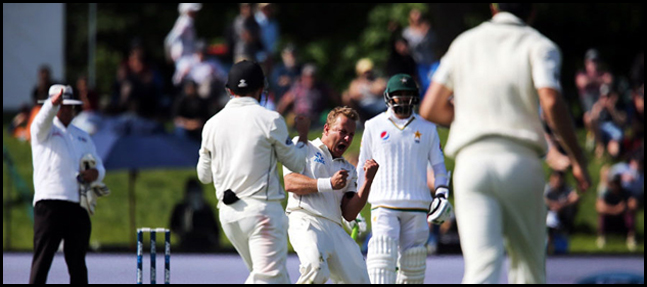 New Zealand In Charge As Wagner Boult Shatter Pakistan ARY NEWS