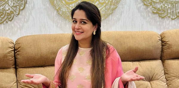 Dipika Kakar Refutes Reports Of Quitting Acting