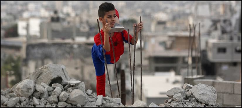 Gaza 'Spiderboy' seeks to storm Guinness world records