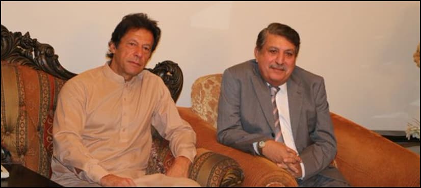 Former KP governor Iftikhar Shah joins PTI