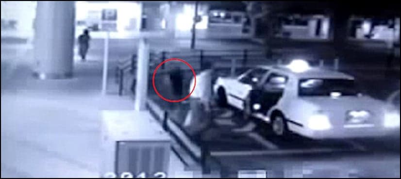 Scary video shows ‘ghost’ follows man into taxi