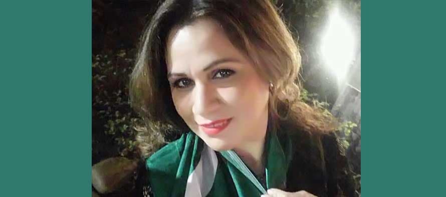 Former MQM leader Irum Farooqui joins PTI