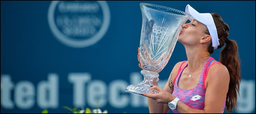 Radwanska beats Svitolina to clinch Connecticut Open