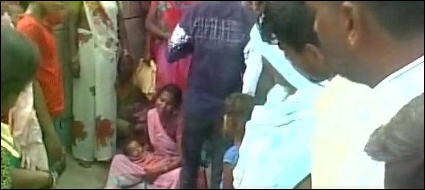 Baby dies as hospital staff demands Rs 30 bribe in India