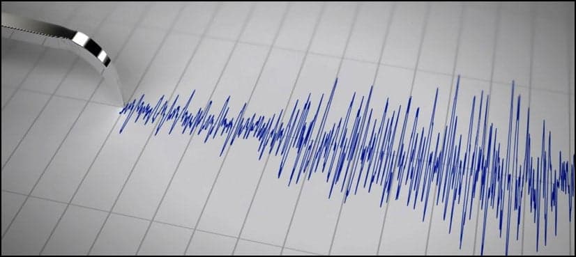 Earthquake jolts Nawabshah, Hyderabad, other areas of Sindh