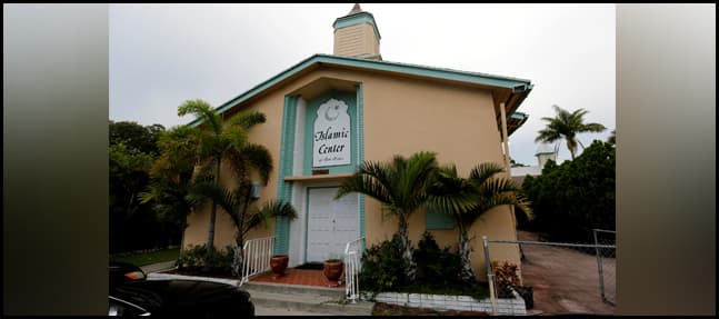 Arsonist attacks mosque where Orlando shooter worshipped