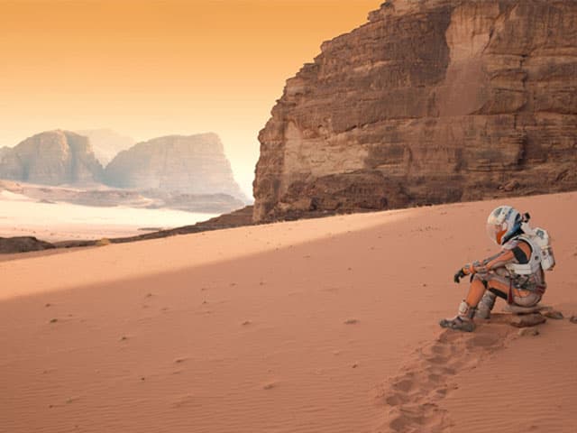 SpaceX's Elon Musk outlines plans for humans to colonize Mars