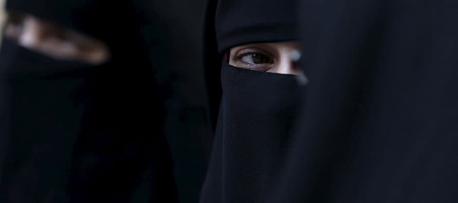 Hungary town bans mosque construction, hijab, use of muezzin at prayer