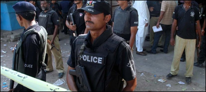 Policeman shot dead while taking suspect out of courtroom in Lahore