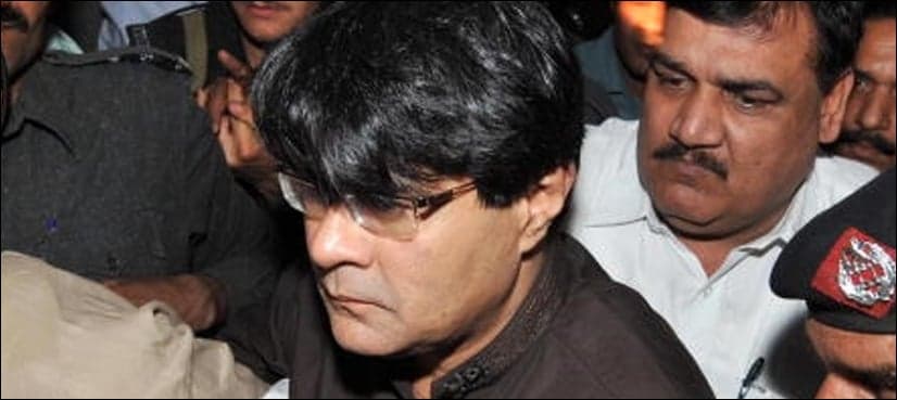 Javed Khanani dies after falling from building in Karachi