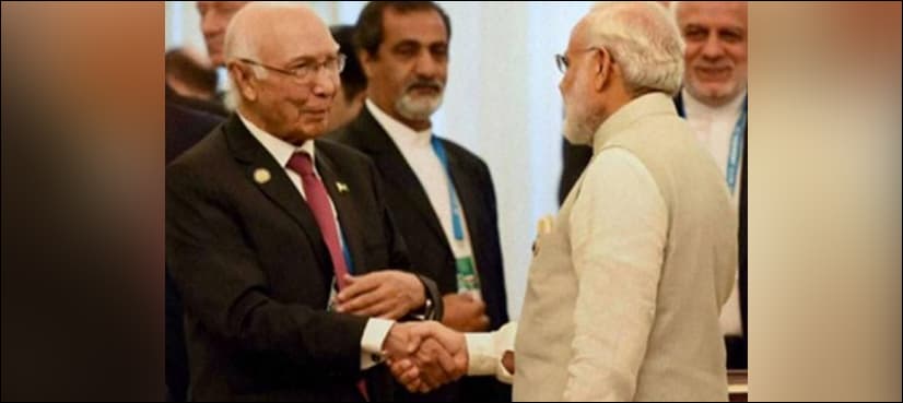 Sartaj Aziz shakes hands with Modi on sidelines of Heart of Asia conference