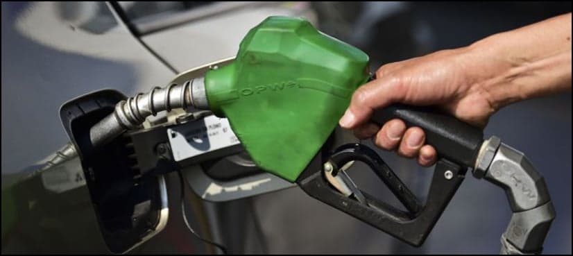 Ogra recommends Rs 5 cut in petrol prices