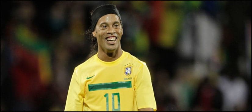 Former Brazilian footballer Ronaldinho says "Pakistan, I am coming"