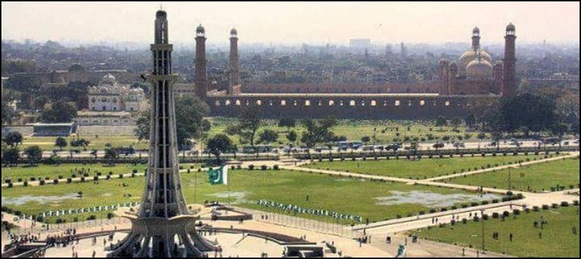 Lahore to have its own twin towers