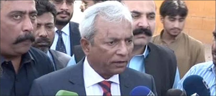 Court grants bail to Nehal Hashmi, sons in police assault case