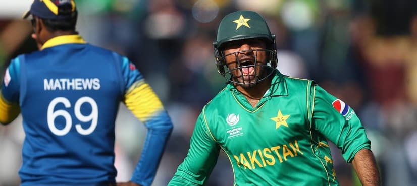 Sarfraz takes Pakistan to Champions Trophy semi-finals