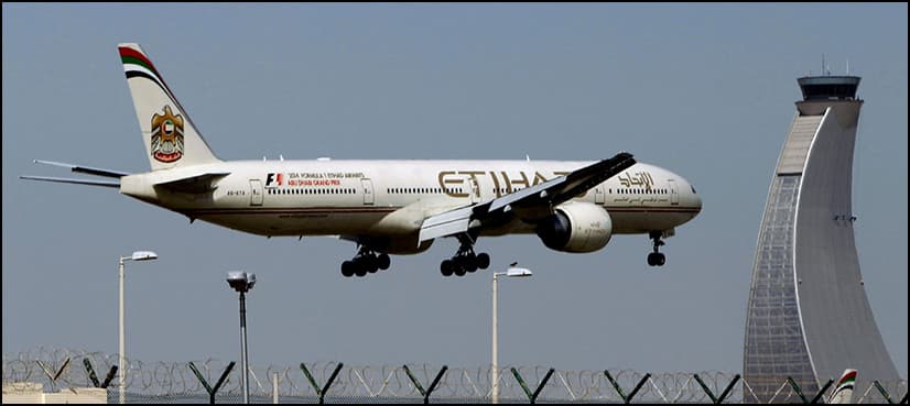 UAE's, Saudi carriers to suspend flights to Qatar