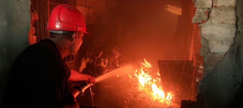 Building fire in India's Mumbai kills at least six