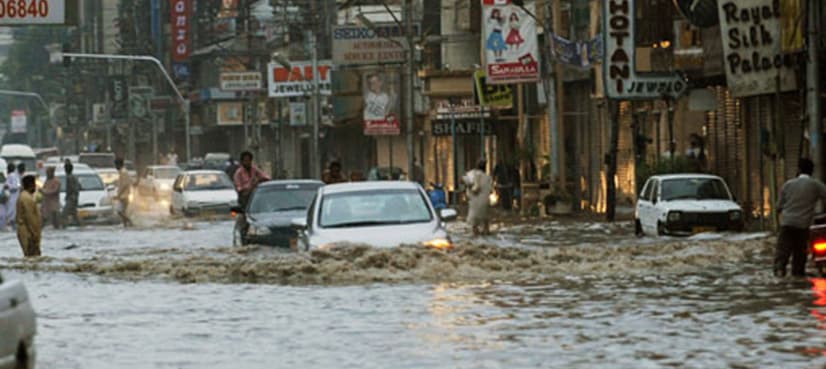 17 dead as torrential rain wreaks havoc in Karachi