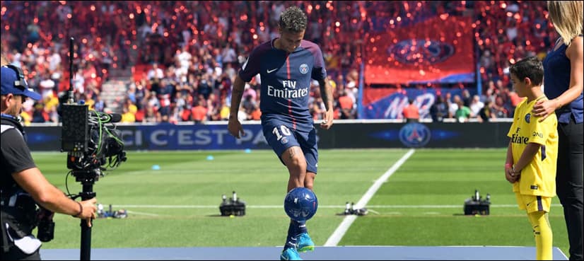 Neymar pledges 'lots of trophies' to PSG fans