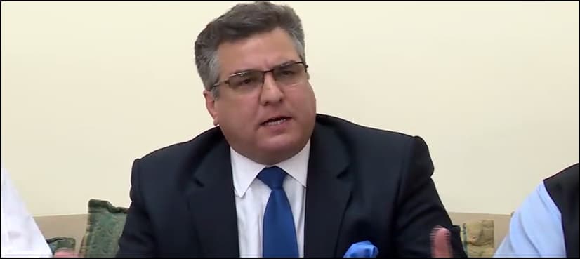 Daniyal Aziz slips away cabinet's sworn-in over undesired portfolio