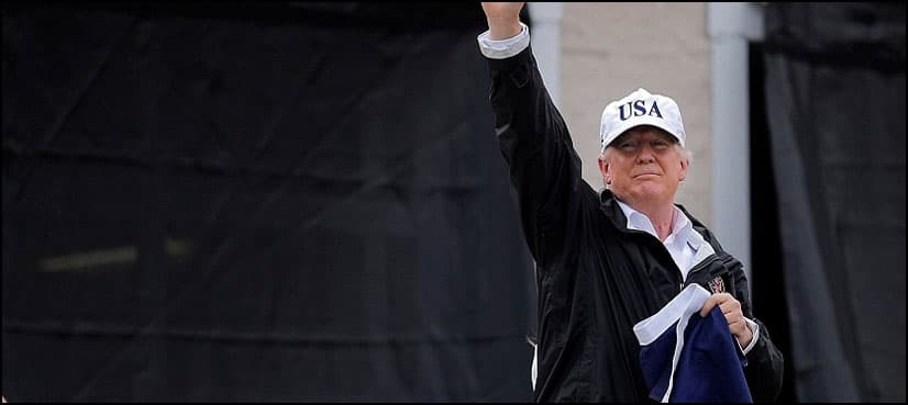 Trump vows full response to Harvey's 'epic' flooding in Texas