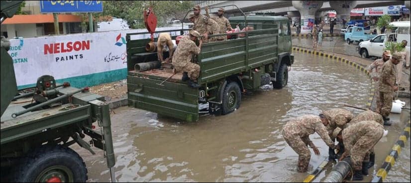 Pakistan Army, Rangers dewater 18 flooded areas in Karachi