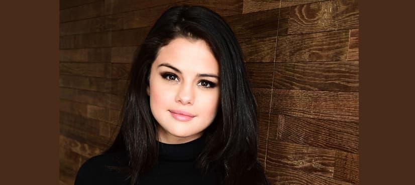 Singer Selena Gomez reveals kidney transplant