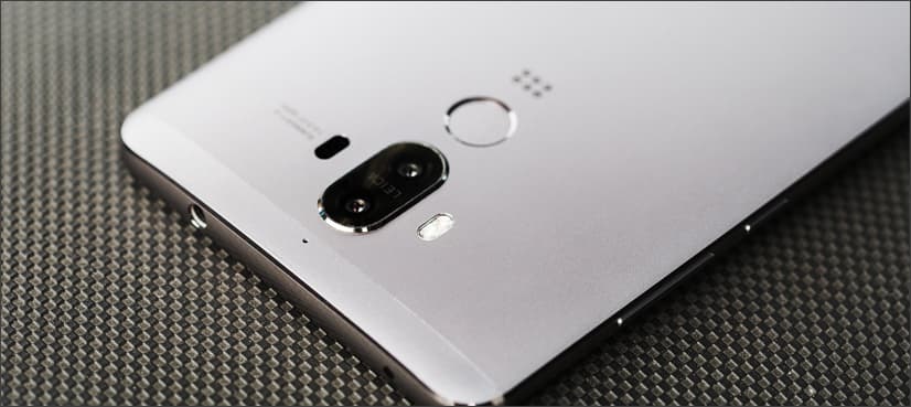 Huawei bets on AI phone in challenge to Apple, Samsung