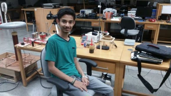 Shaheer Niazi, the youngest Pakistani scientist in the world.