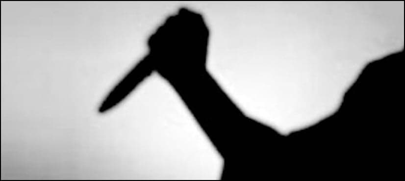 Five more women hurt in Karachi knife attacks, police search continues