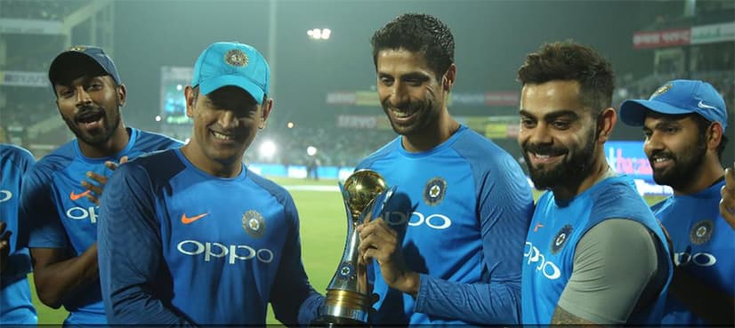 India's Ashish Nehra calls it a day