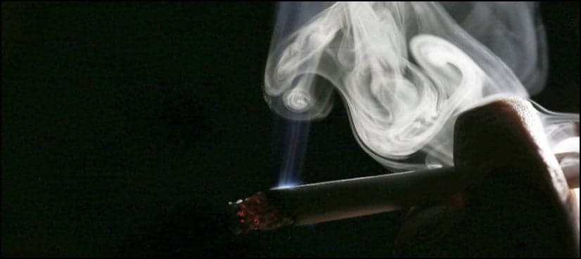 LHC moved against sale of cigarettes near educational institutions