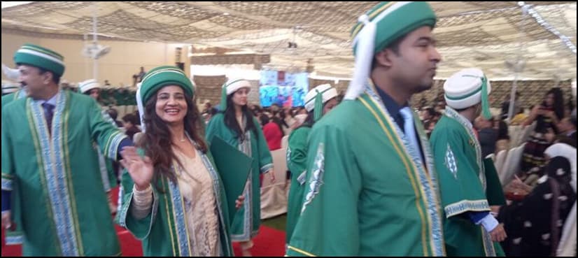 CM Sindh's daughter among 360 graduates awarded degrees at AKU convocation