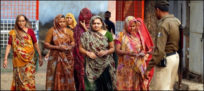 Indians vote in first stage of election seen as acid test for Modi
