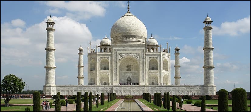 India limits visitors to save Taj Mahal