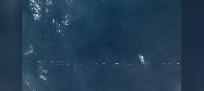 Satellite images reveal show of force by Chinese navy in South China Sea