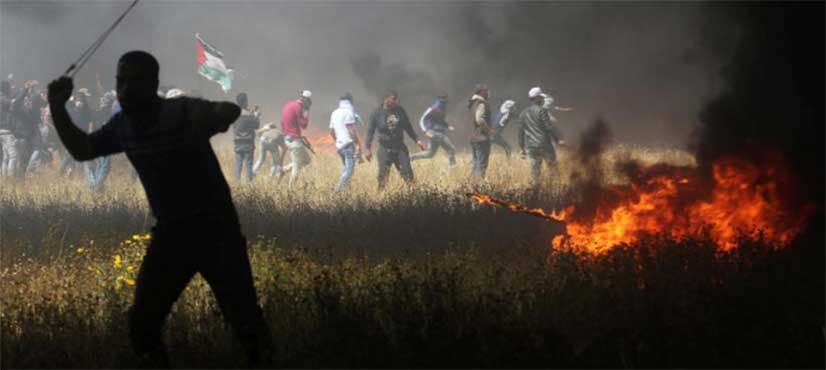 Israeli troops kill seven Palestinians on day of heightened Gaza border protests
