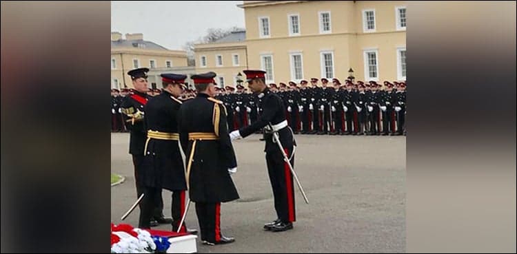 Pakistan Army cadet receives prestigious medal at UK Military Academy