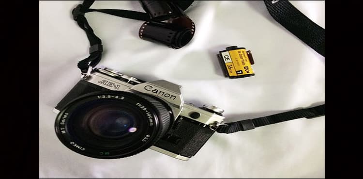 Canon just stopped selling its last film camera