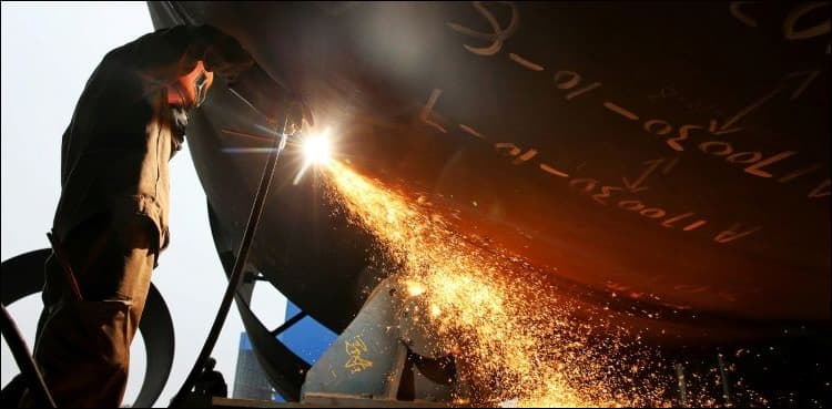 China imposes equal tariffs on US imports in retaliation