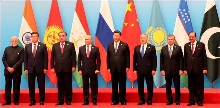 Pakistan to strengthen bilateral relations with Russia, Uzbekistan