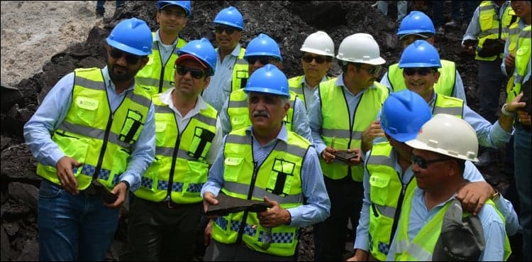 First layer of coal unearthed from Thar