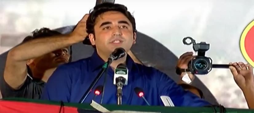 A weak democracy better than dictatorship: Bilawal