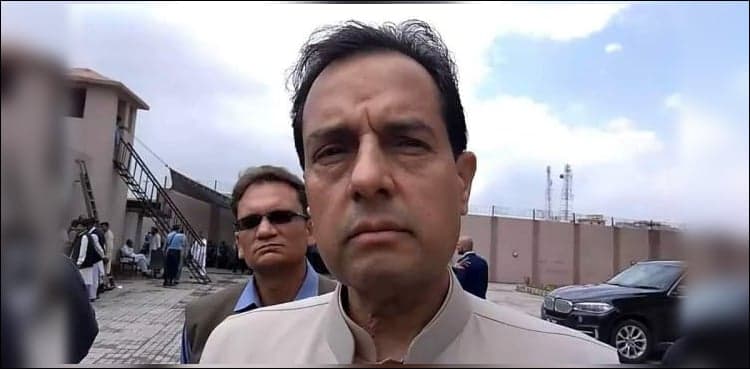Treason case registered against PML-N's Safdar Awan