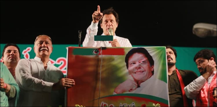 Imran Khan assures minorities he believes in egalitarianism