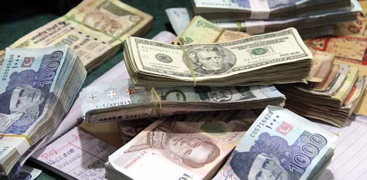 US dollar surges to 'unprecedented' Rs127.5