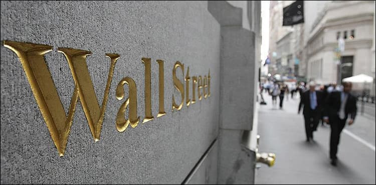 War is over for Wall Street, while oil drags down bonds and gold
