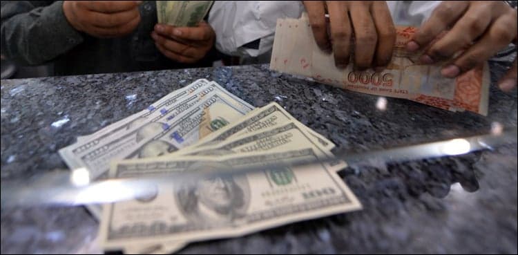 It's Rs 122 now - Dollar falls by Rs5 against Pakistani rupee