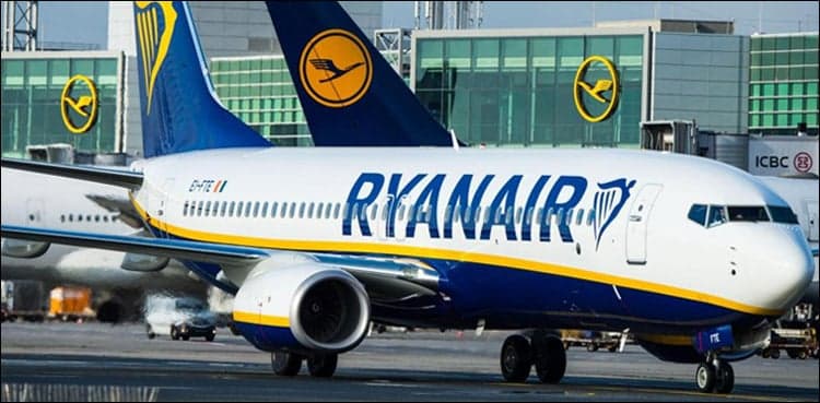 Ryanair flight loses cabin pressure, 33 hospitalised - German police